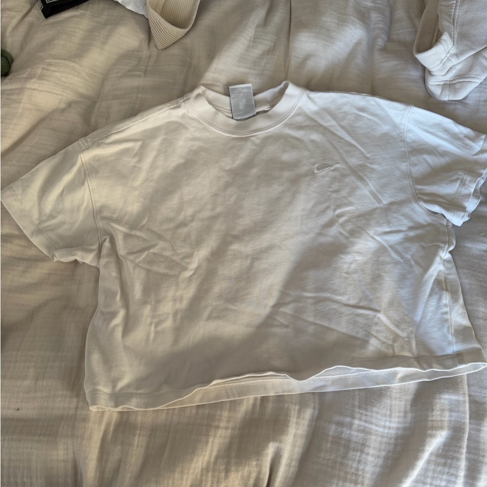 Nike White Short Sleeve Cropped Crew Tee